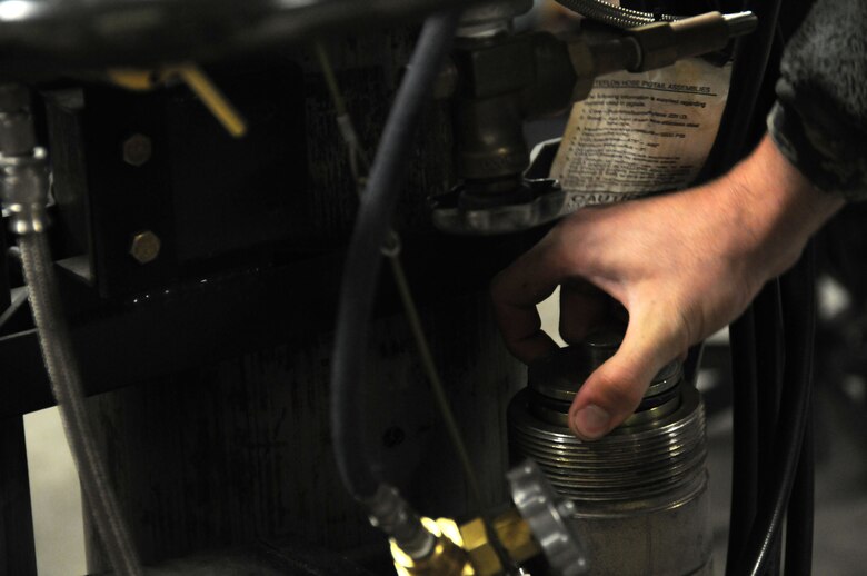 168th Wing maintainers support RF-A 18-1