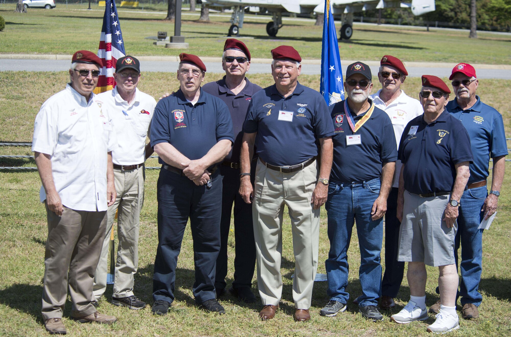 Members of the Society of the Vietnamese Airborne stand together at Shaw Air Force Base, S.C., May 4, 2018.