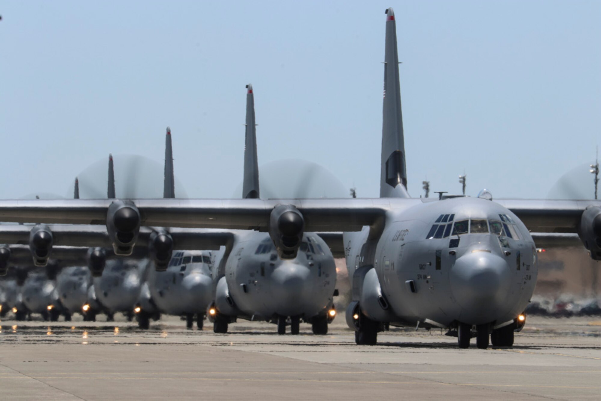 Yokota Airmen team up for airlift surge