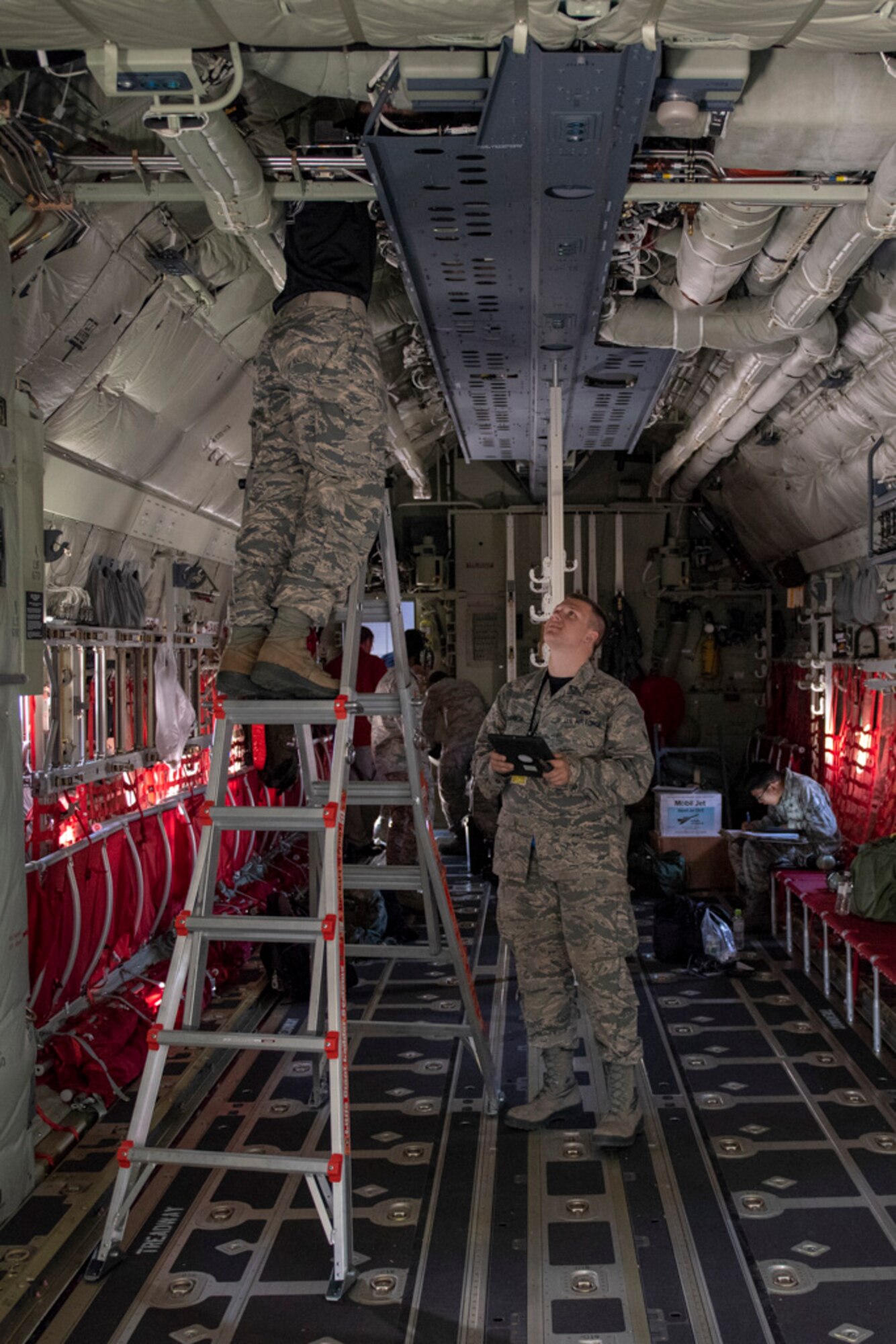 Yokota Airmen team up for airlift surge