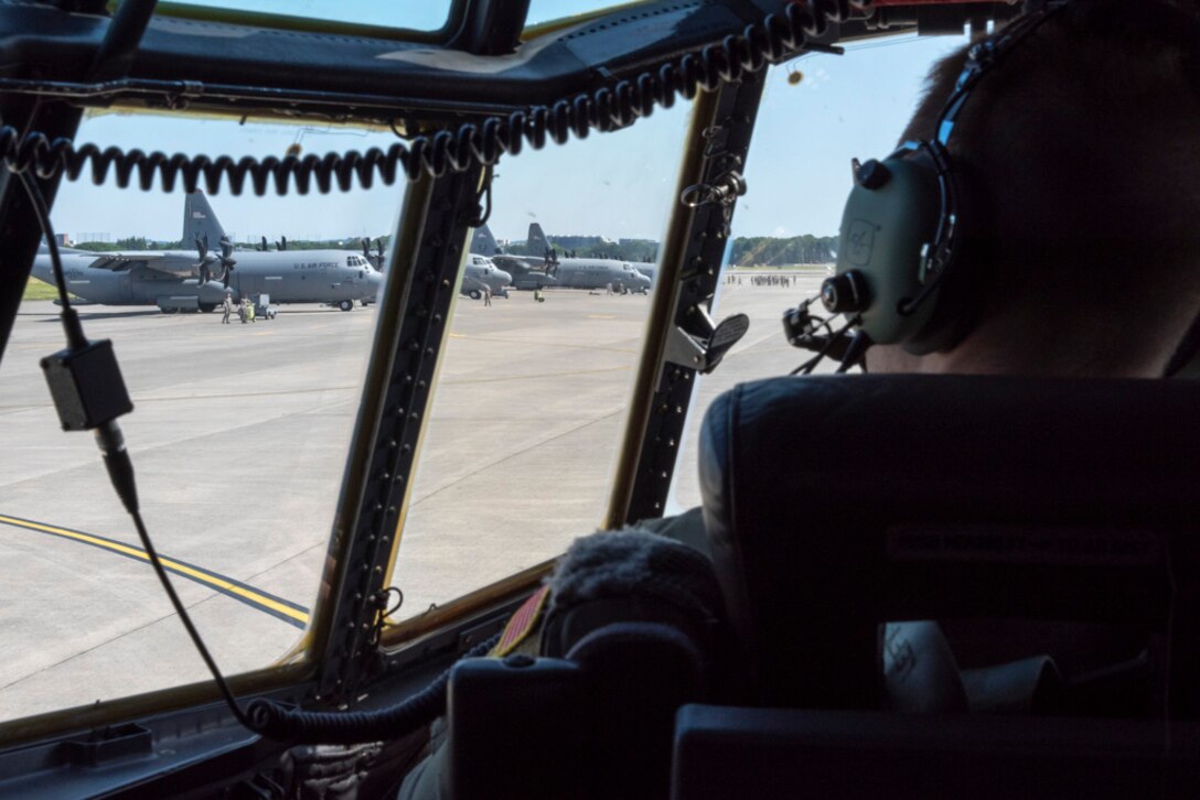 Yokota Airmen team up for airlift surge