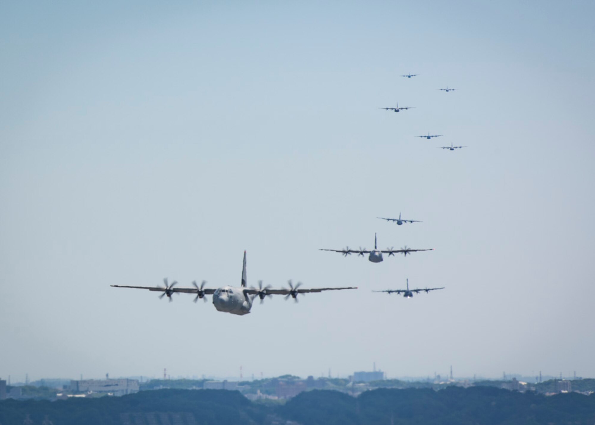 Yokota Airmen team up for airlift surge