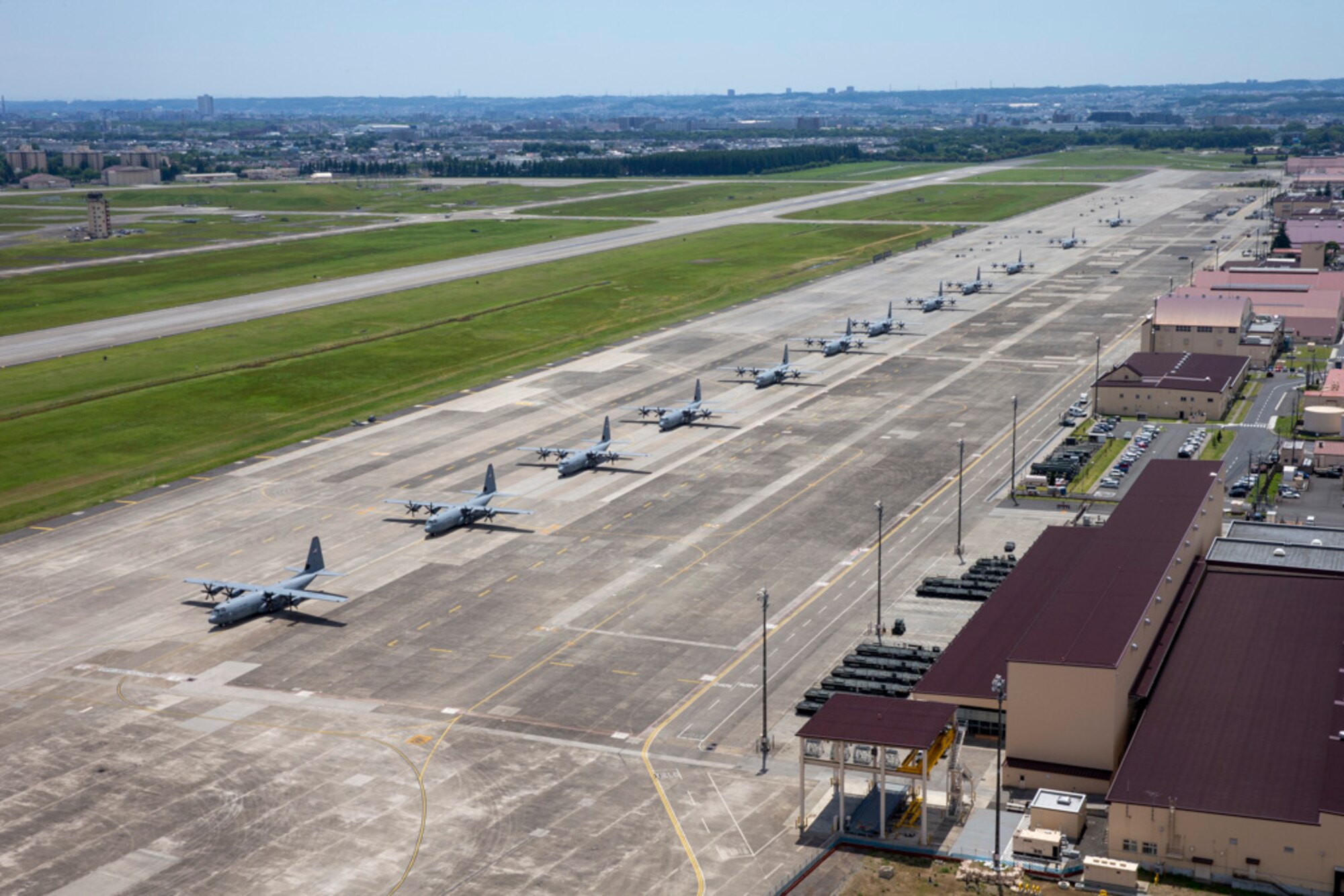 Yokota Airmen team up for airlift surge