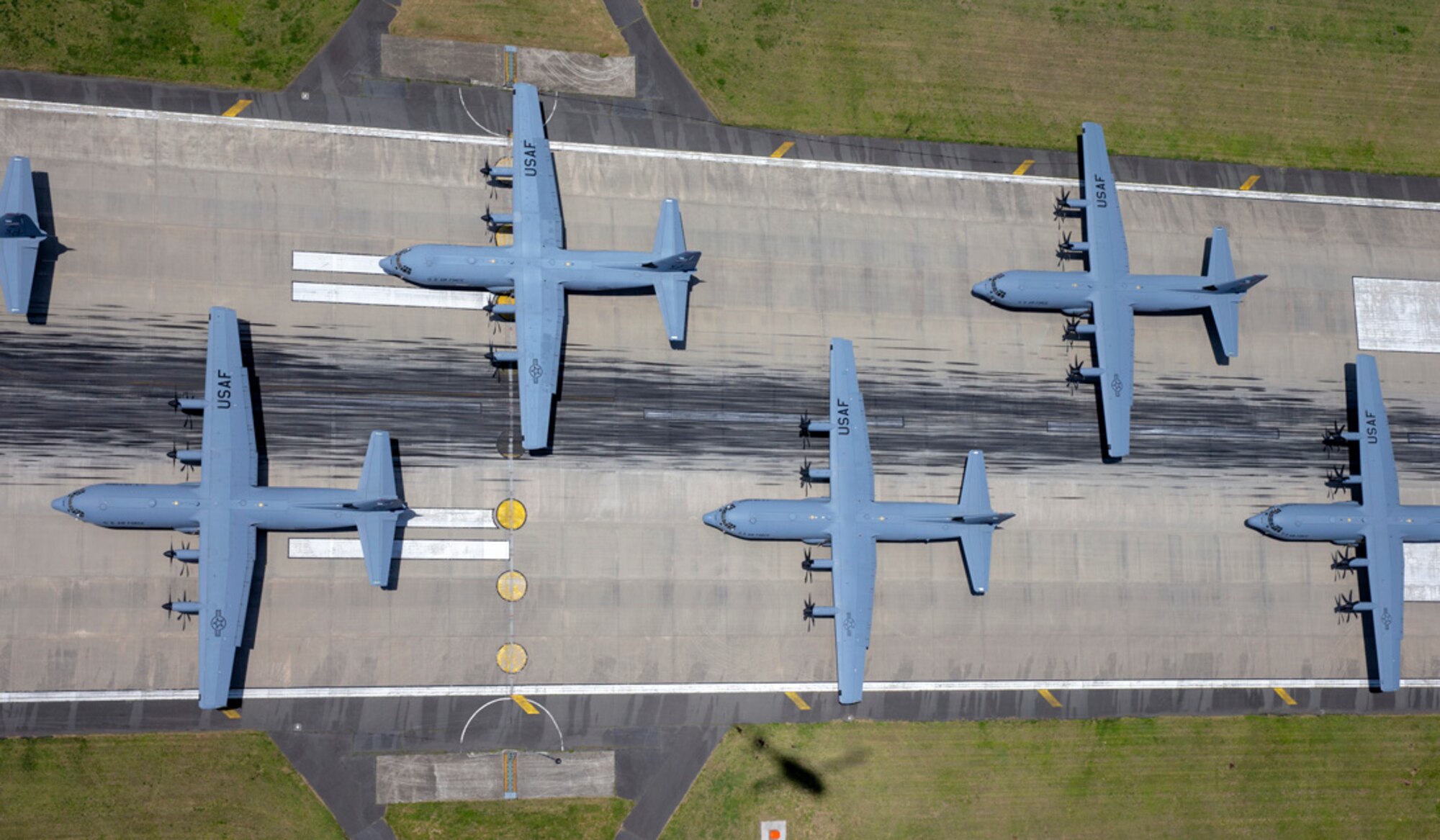 Yokota Airmen team up for airlift surge