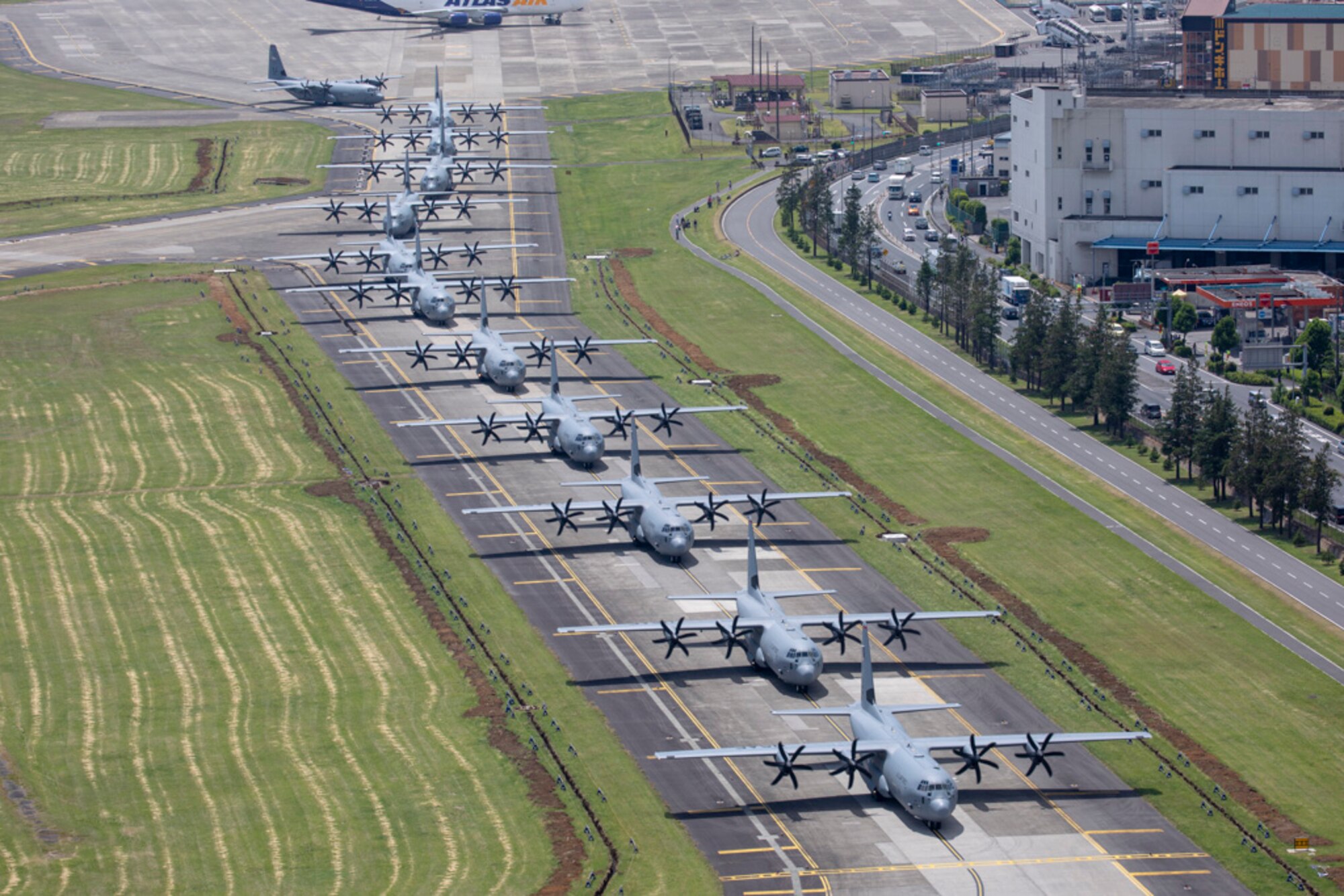 Yokota Airmen team up for airlift surge