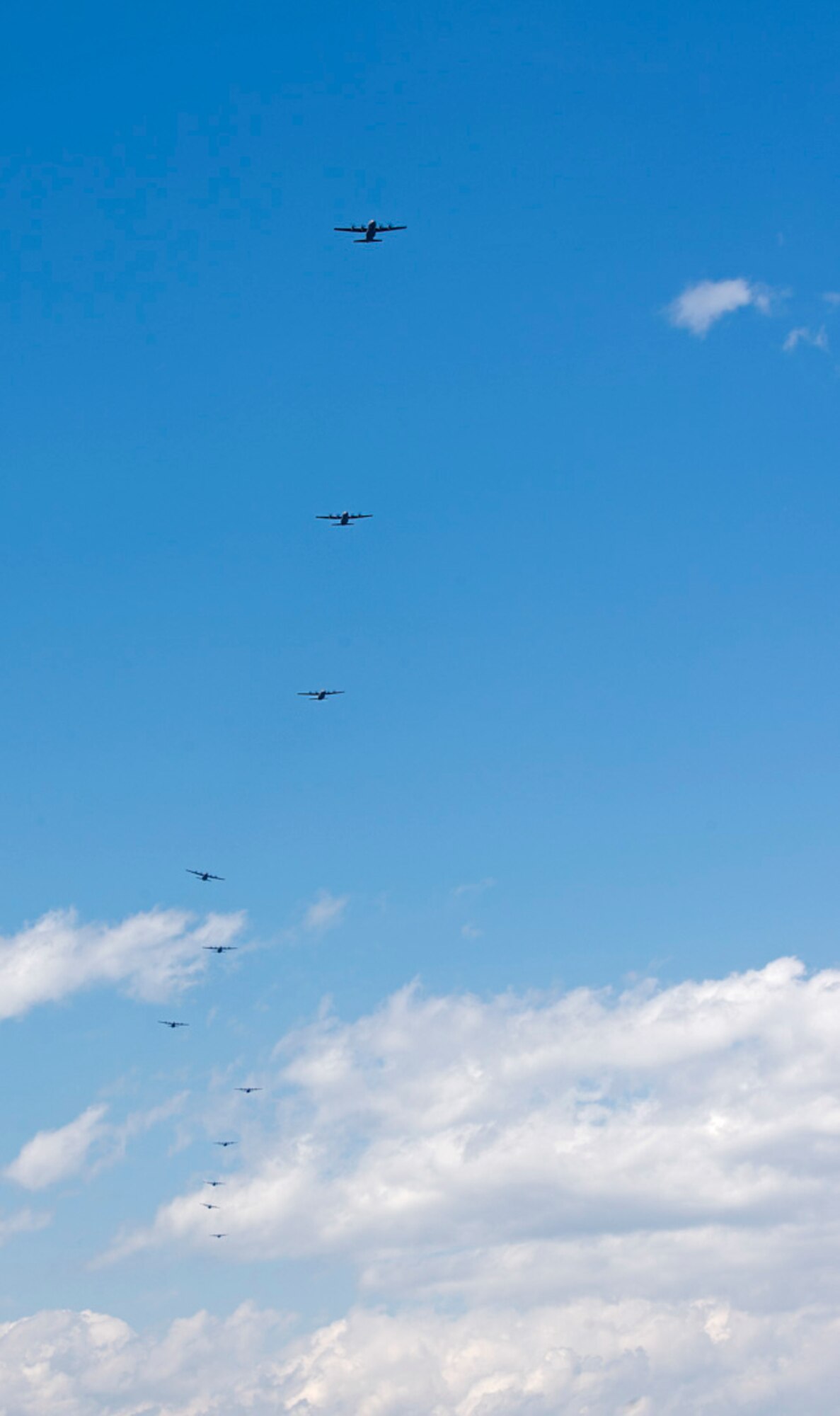 Yokota Airmen team up for airlift surge