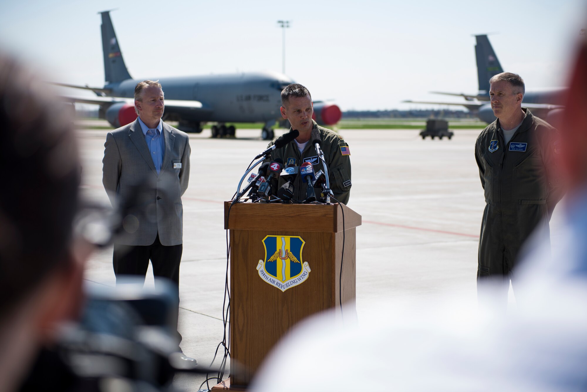 Niagara Falls ARS hosts air show press conference