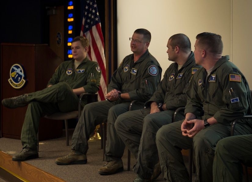 T-1A Jayhawk and T-6A Texan II jet trainer aircraft instructors from Columbus Air Force Base, Miss., speak to Joint Base Charleston pilots at the 14th Airlift Squadron on Joint Base Charleston, S.C., May 7, 2018.