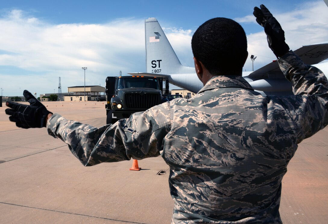 364th Training Squadron fuels schoolhouse