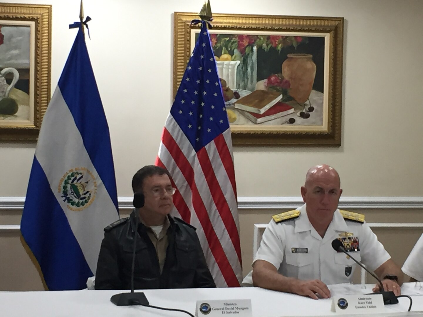 Navy Adm. Kurt W. Tidd and El Salvador’s Minister of Defense, David Munguía Payés, conduct a press conference.