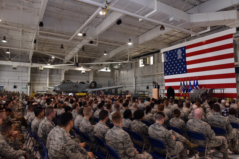 Steve Martin, a Strategic Command Consultation Committee member, gives remarks during the Omaha Trophy award ceremony at Whiteman Air Force Base, Mo., May 8, 2018. Martin helped present the trophy to Team Whiteman for executing the best Strategic Bomber Operations of 2017. (U.S. Air Force photos by Senior Airman Jovan Banks)