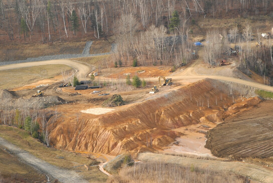 Cleanup at the Elizabeth Mine Superfund Project in November 2009.
