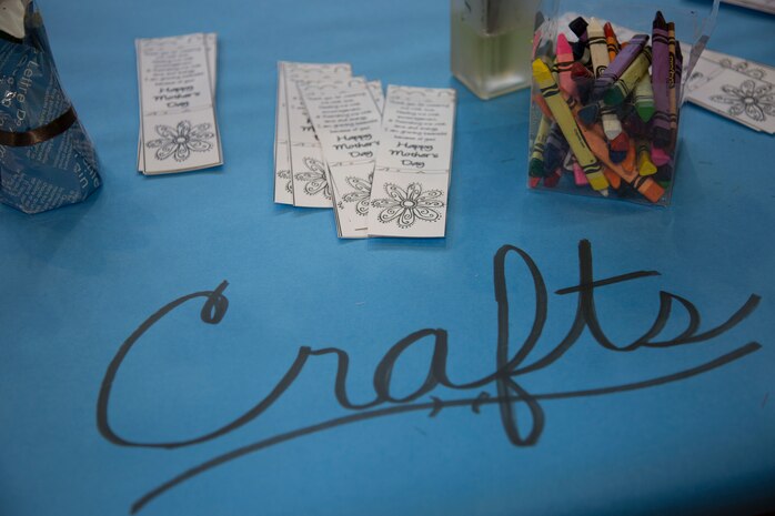 Youth and Teen Center host Mother's Day celebration event