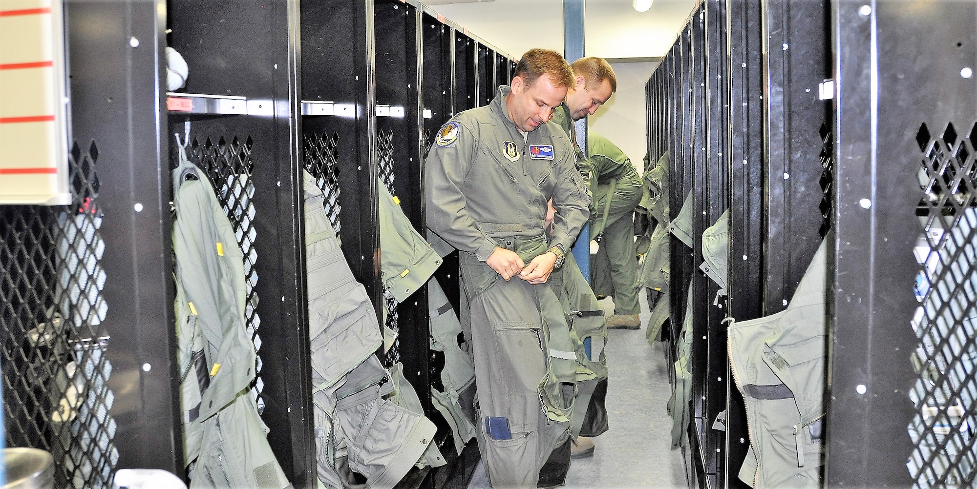39th FTS Cobras get ready for flight by donning their anti-G suits. (U.S. Air Force photo by Janis El Shabazz)