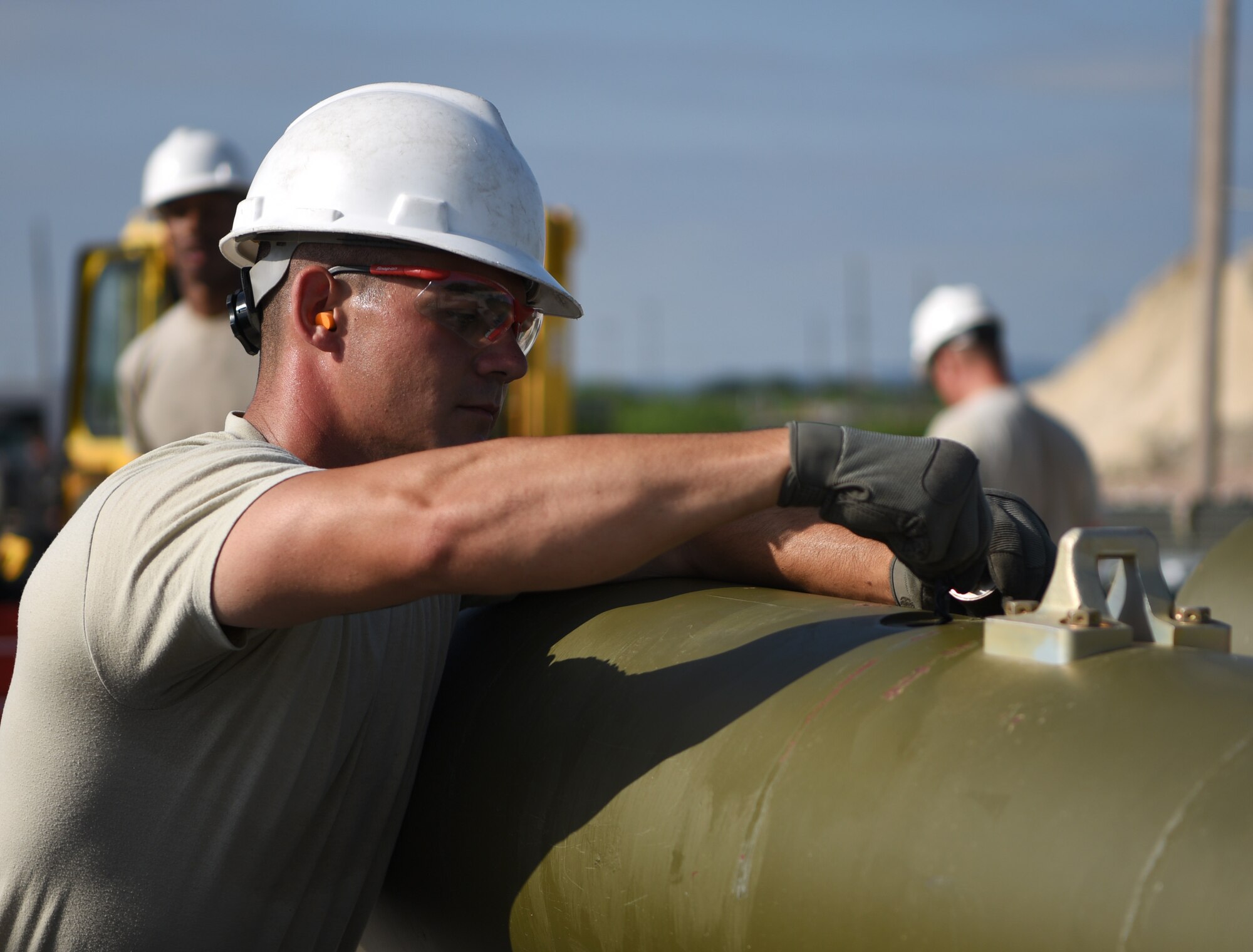 7th MUNS completes first bomb build on new MAC Pad