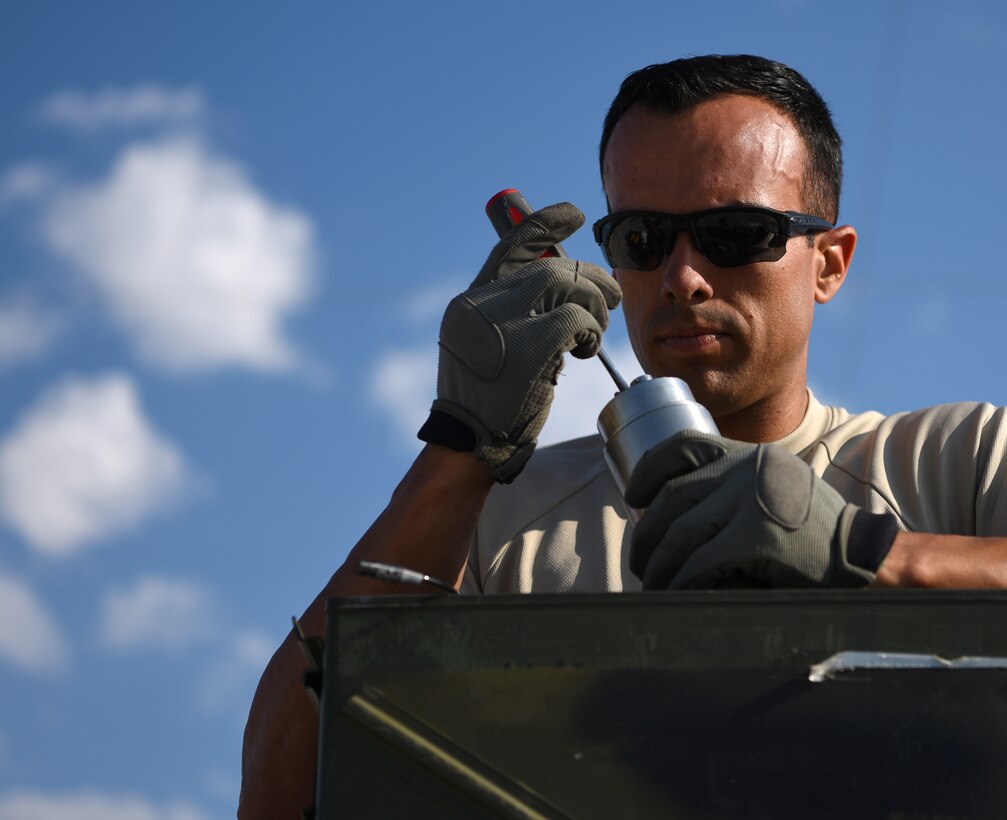 7th MUNS completes first bomb build on new MAC Pad