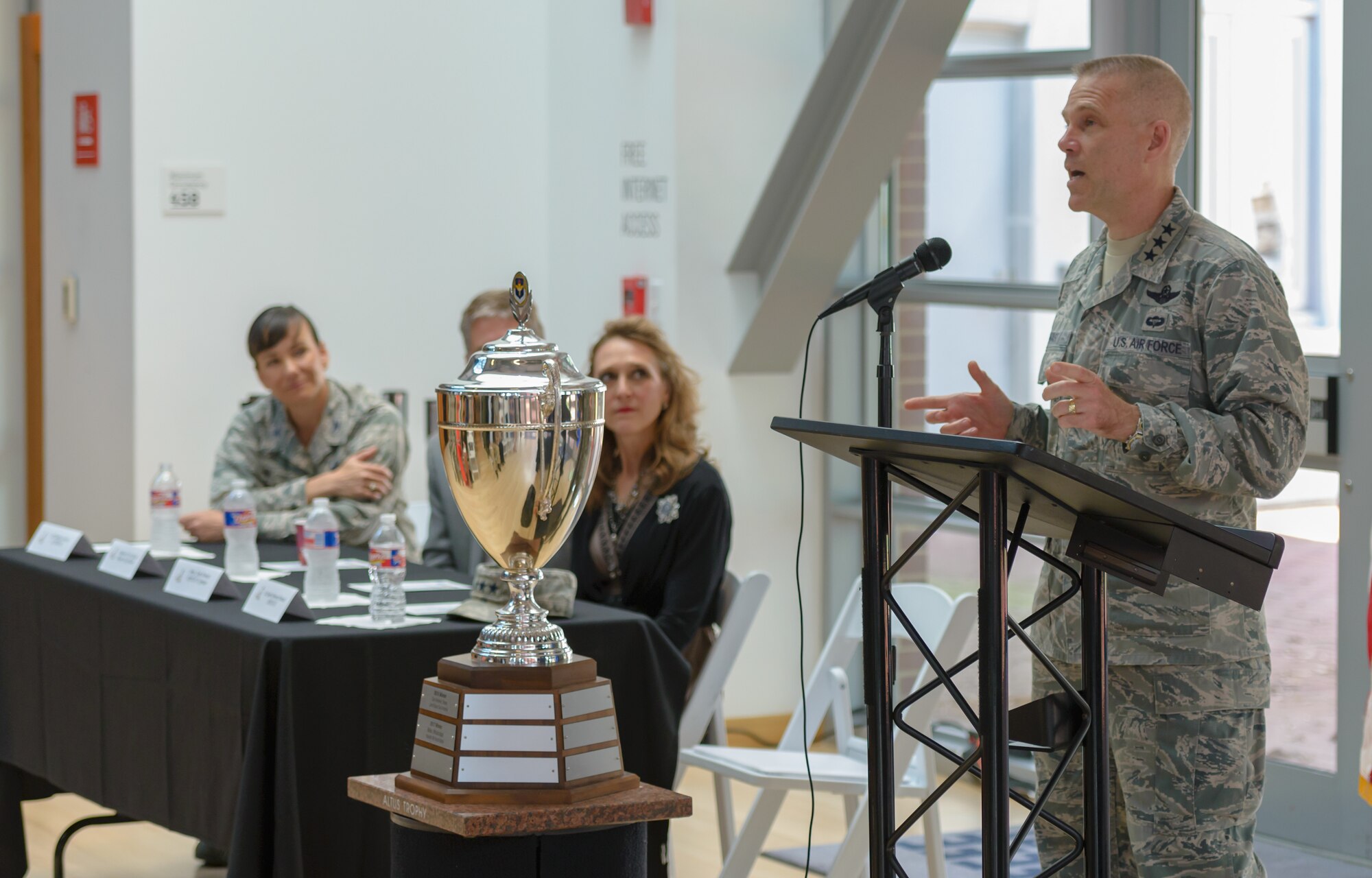 2017 Altus Community Support Trophy to the Biloxi Bay Chamber of Commerce
