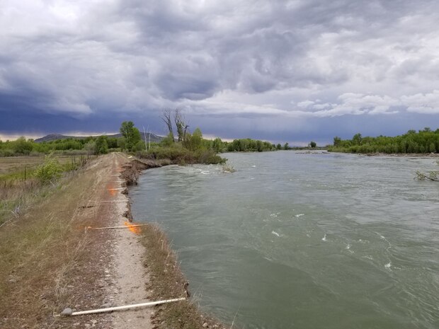 May 17, 2018 -- High-flow conditions in the Snake River are eroding a segment of the Heise-Roberts Levee System, about 3.7 miles downstream from the U.S. Route 20 bridge. Immediate emergency repairs are necessary to prevent further erosion which poses a threat to the structural integrity of the levee and about 65 homes located within the leveed area. The U.S. Army Corps of Engineers awarded a contract May 18, 2018, to conduct temporary emergency levee repairs. The contractor’s crews and equipment are in the process of mobilizing to the site to begin work. Hydraulic and civil engineers from the U.S. Army Corps of Engineers' Walla Walla District deployed to Jefferson County on May 16, 2018, to provide emergency-management assistance to Jefferson County, Idaho, and help stabilize the levee. Photo by Kevan Schneidmiller, USACE hydraulic engineer.