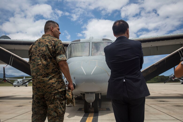 U.S. Marines provide Councillor Yamada Hiroshi, Japan Diet Upper House Member, with a tour of an MV-22B Osprey tiltrotor aircraft on Marine Corps Base Hawaii April 30, 2018.