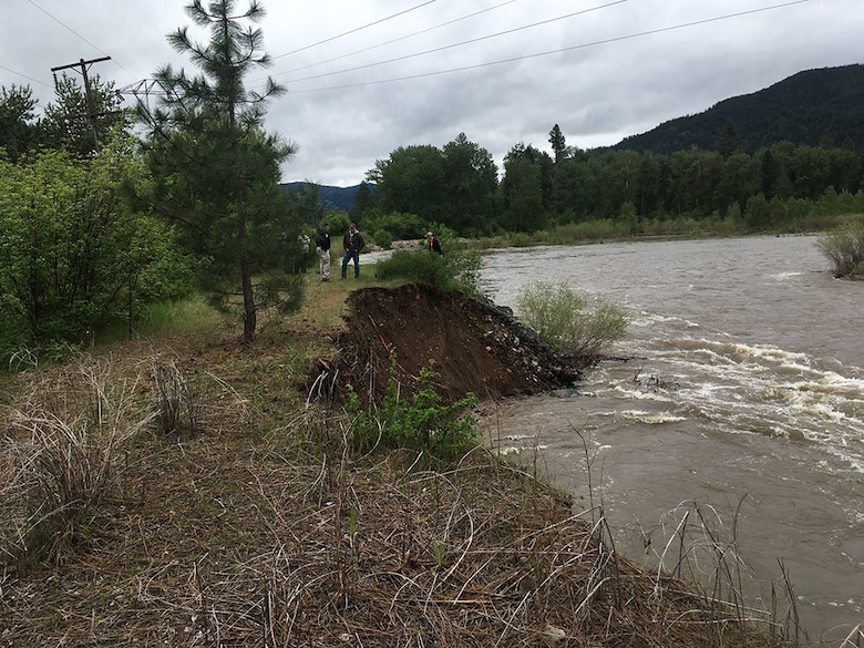 Flood teams from the Seattle District, U.S. Army Corps of Engineers, will initiate work today on the Turah Levee in Missoula County, Montana. The $161,550 project is designed to stabilize and protect the levee by repairing a 150-foot scour hole.