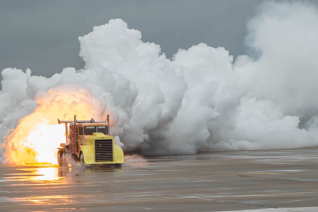 Chris Darnell, Shockwave driver, performs during AirPower Over Hampton Roads JBLE Air and Space Expo at Joint Base Langley-Eustis, Virginia, May 19, 2018.