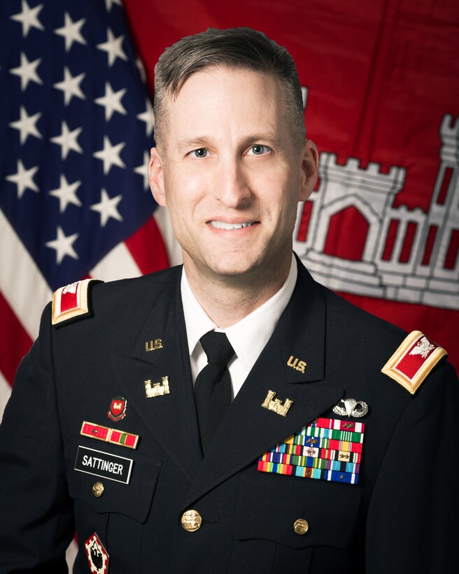 Rock Island District Commander Col. Steve M. Sattinger