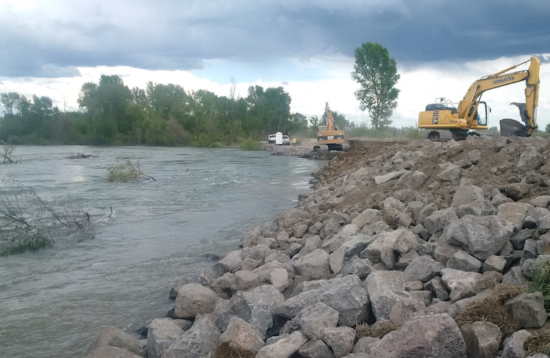 USACE contractors conduct emergency repairs May 20, 2018,to stabilize an eroded section of the Heise-Roberts Levee near Lorenzo, Idaho.