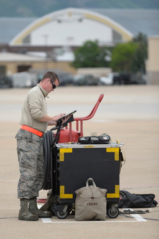 Staff Sgt. Jeremy Andrews, 79th Fighter Squadron, provides support for an F-16 from Shaw Air Force Base, South Carolina, after a training mission, May 10, 2018, at Hill Air Force Base, Utah. The unit participated in a Weapons System Evaluation Program, or WSEP, exercise conducted by the 86th Fighter Weapons Squadron, a Hill tenant unit. (U.S. Air Force photo by Todd Cromar)