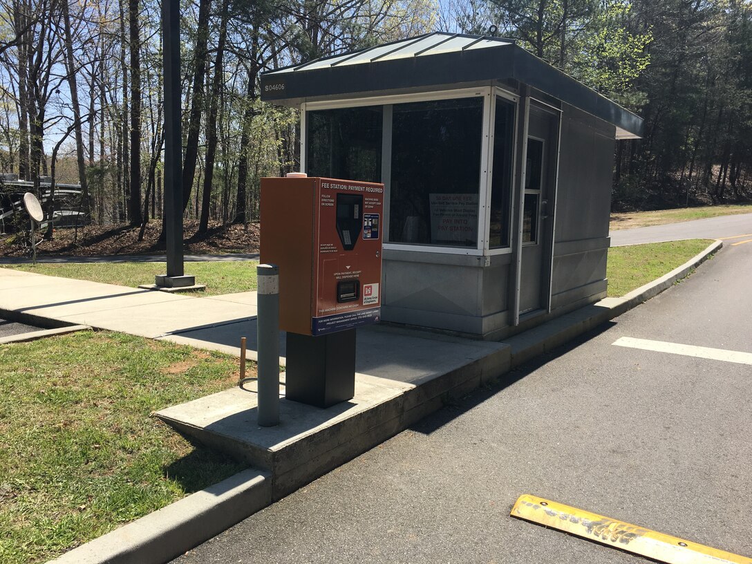 One of the new automated fee payment machines sits ready for use at Lake Sidney Lanier, Ga., on May 21, 2018.