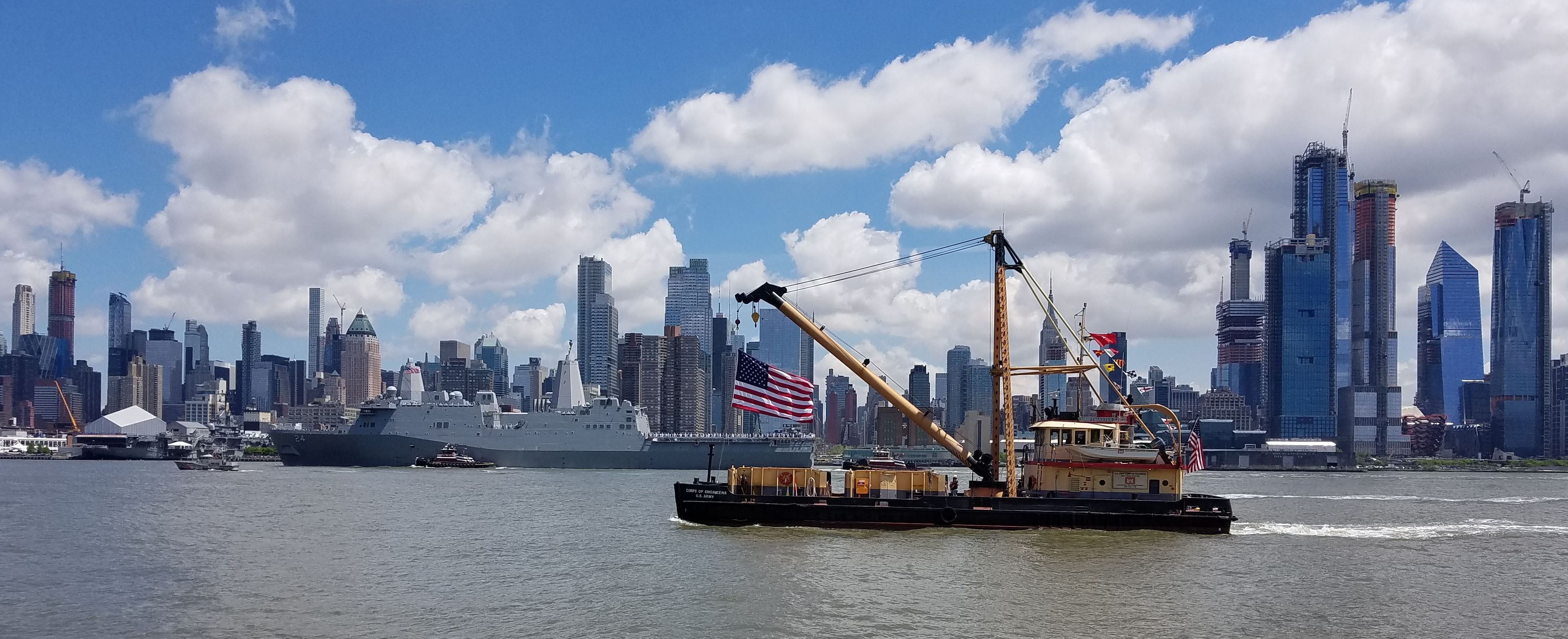Army Corps Vessel Participates in Parade of Ships > New York District