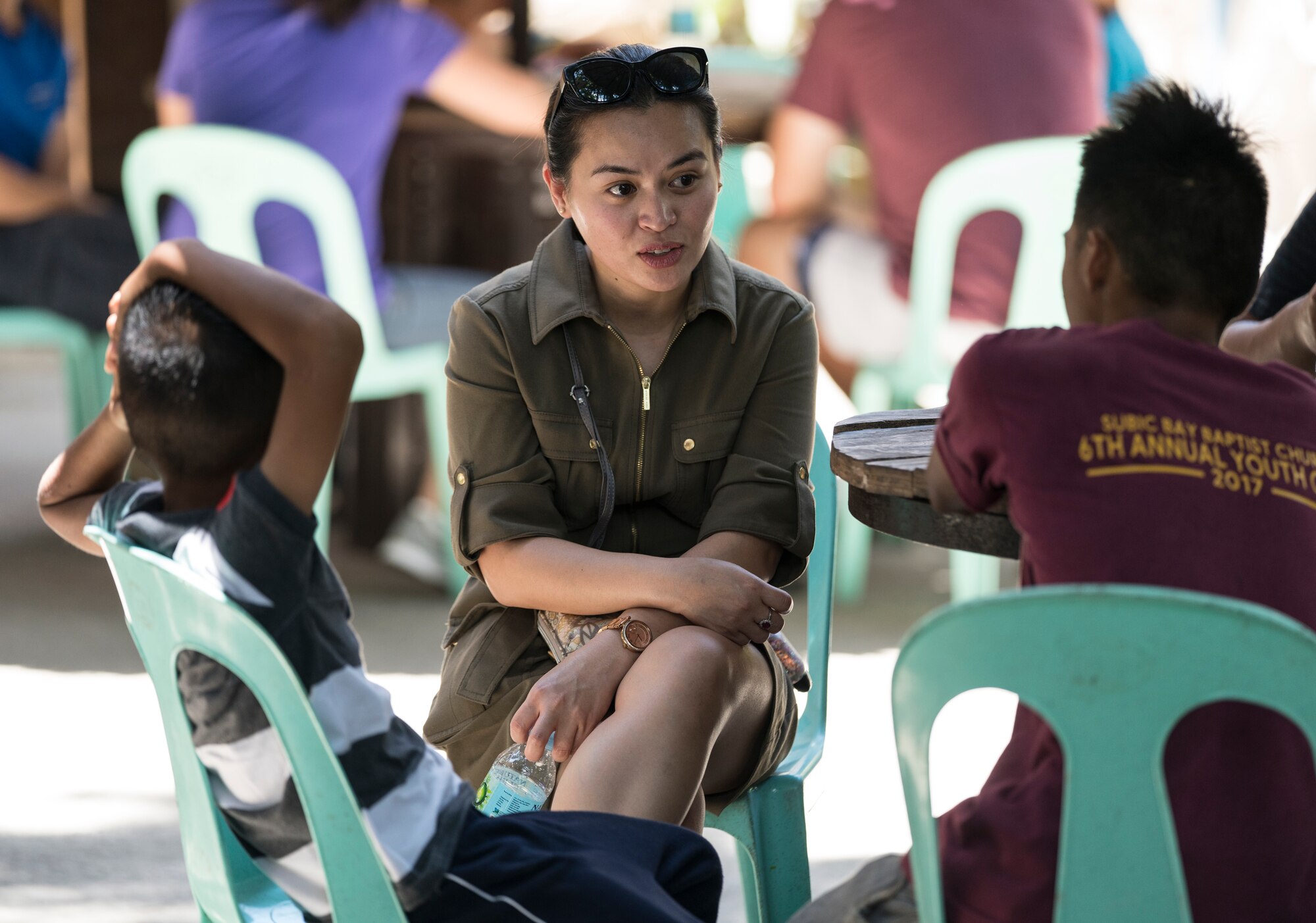 Airmen bring charity to local Philippine children’s home