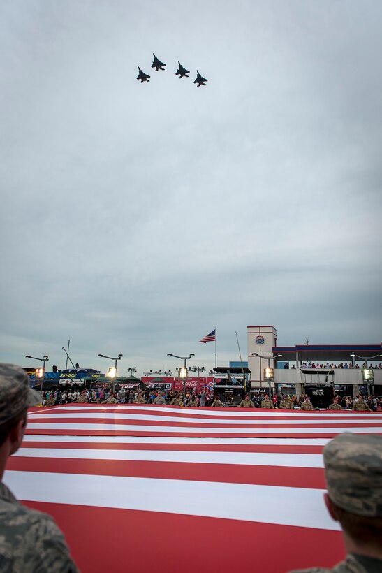 Team Seymour Airmen honored during NASCAR race