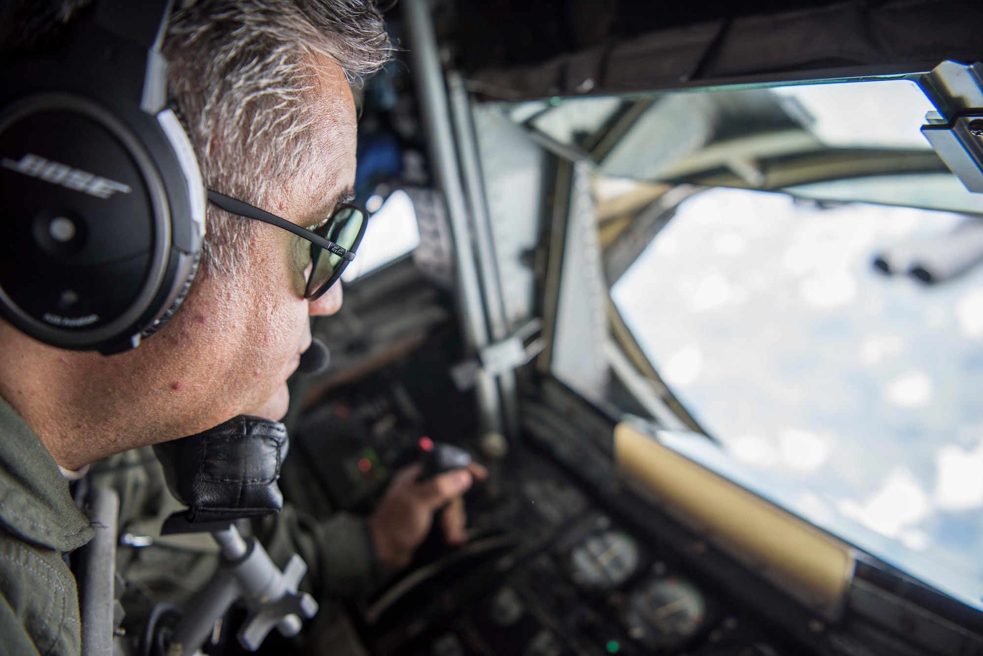 The 126th Air Refueling Wing, 906th Air Refueling Squadron and the 375th Air Mobility Wing hosted a KC-135 Stratotanker orientation flight with Scott Air Force Base’s honorary commanders May 22, 2018, at Scott AFB, Illinois. They were able to witness an aerial refueling and a tour of the St. Louis Arch by a total force crew. “[It was] great to demonstrate our capabilities to those from the local community who partner with us and support our families,” said Lt. Col. Christopher Schlachter Sr., 906th ARS commander. (U.S. Air Force photo by Senior Airman Melissa Estevez)