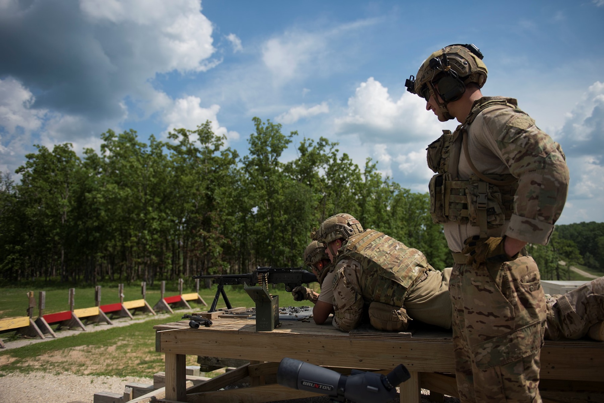 Explosive Ordnance Disposal technicians participate in the Full Spectrum EOD Warrior Challenge