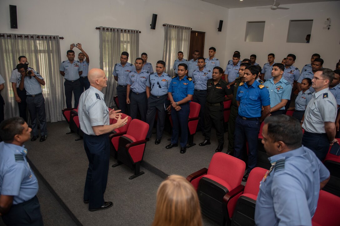 U.S. Air Force Maj. Gen. James O. Eifert, Air National Guard Assistant To The Commander, Pacific Air Forces, talks to students in the Junior Command and Staff College, Sri Lanka, mid-May, 2018.