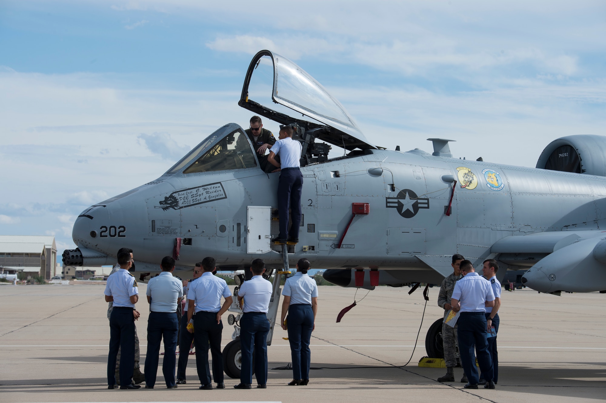 Latin American Cadets visit SOUTHCOM air component