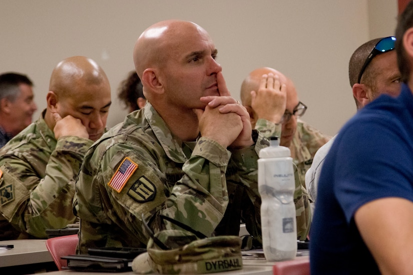 Fort Hunter Liggett Soldiers, civilians undergo Media 101 Training