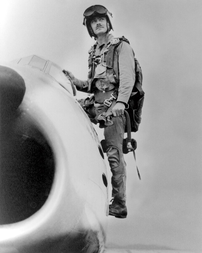 Major John F. Bolt, USMC, with his U.S. Air Force F-86 “Sabre” jet fighter, July 13, 1953, two days after he shot down his fifth and sixth MiG-15s (U.S. Marine Corps/ Tom Donaldson)