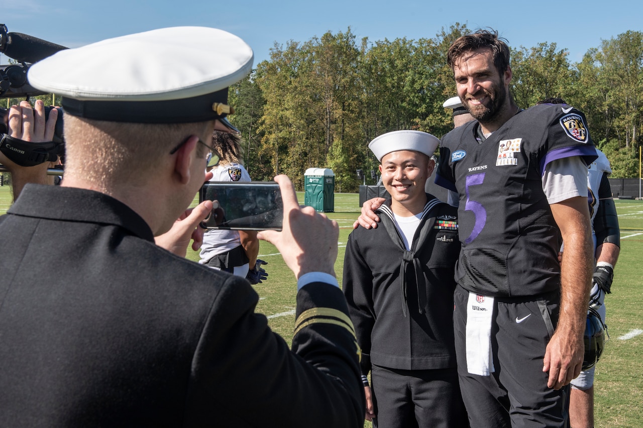 Sailors meet Baltimore Ravens players