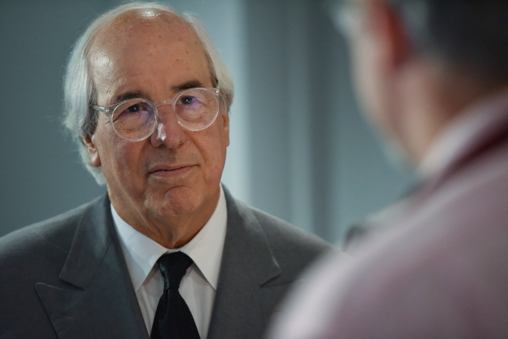 Abagnale gets a tour of the DIA History Museum prior to his speaking engagement with the agency's workforce. Photo by Brian Murphy, DIA Public Affairs.