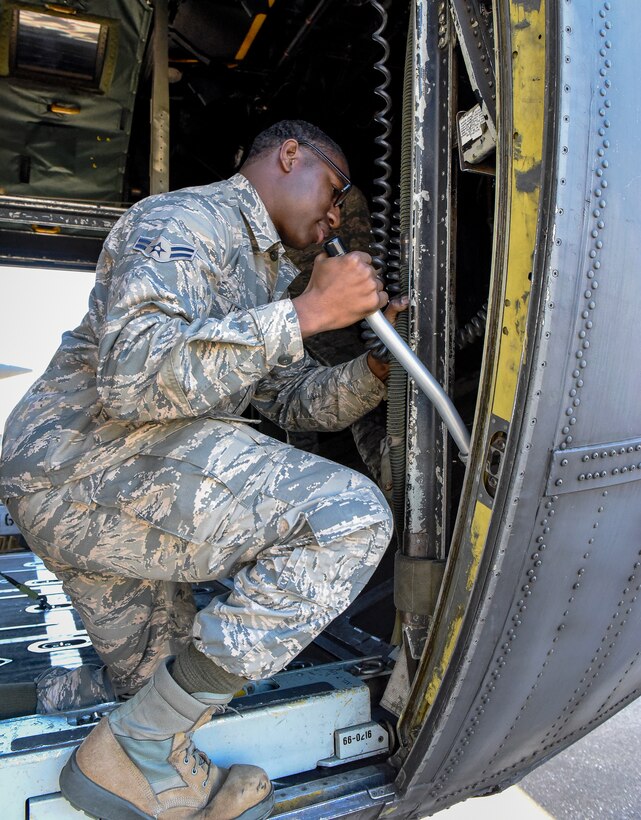 362nd TRS crew chief course has new GITA