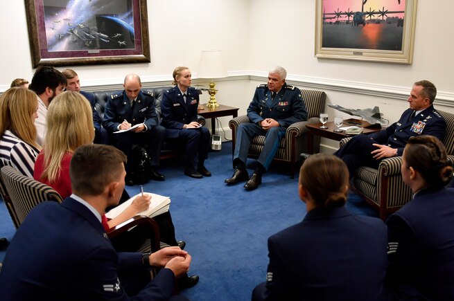 Gen. Goldfein meets with Ukrainian air force chief