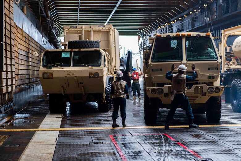 USS Ashland continues FEMA support to CNMI