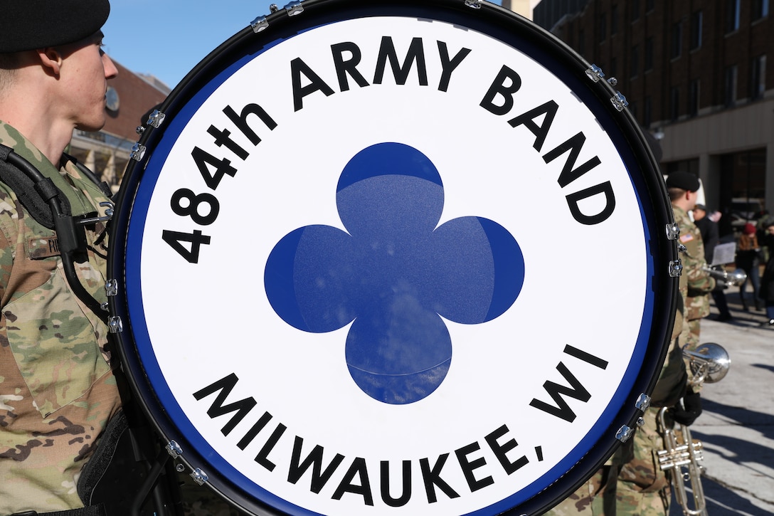 484th Army Band take part of Veterans Day parade