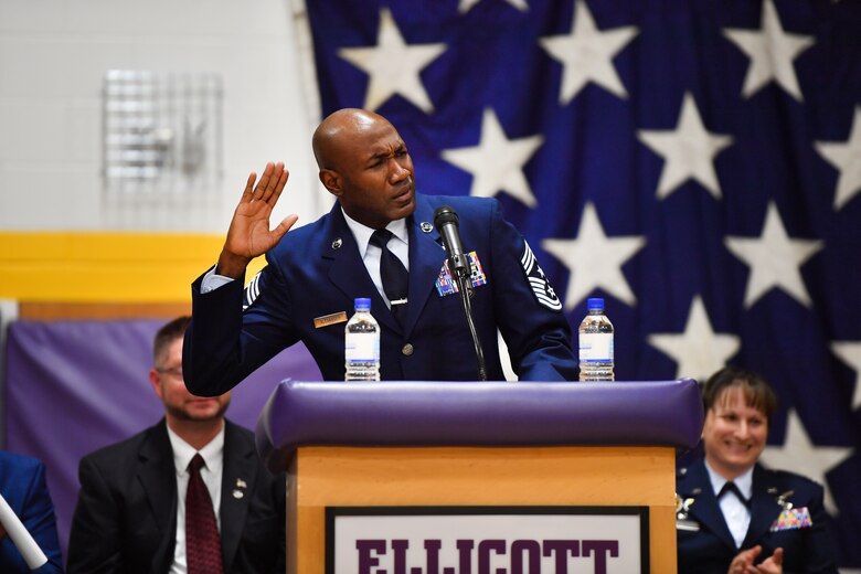 Ellicott celebrates veterans, Schriever
