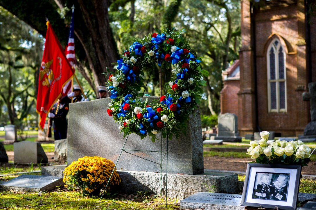 A wreath is placed on the gravesite of Gen. Robert H. Barrow, 27th Commandant of the Marine Corps, during a ceremony held at the Grace Episcopal Church of West Feliciana in St. Francisville, La., Nov. 10, 2018.
