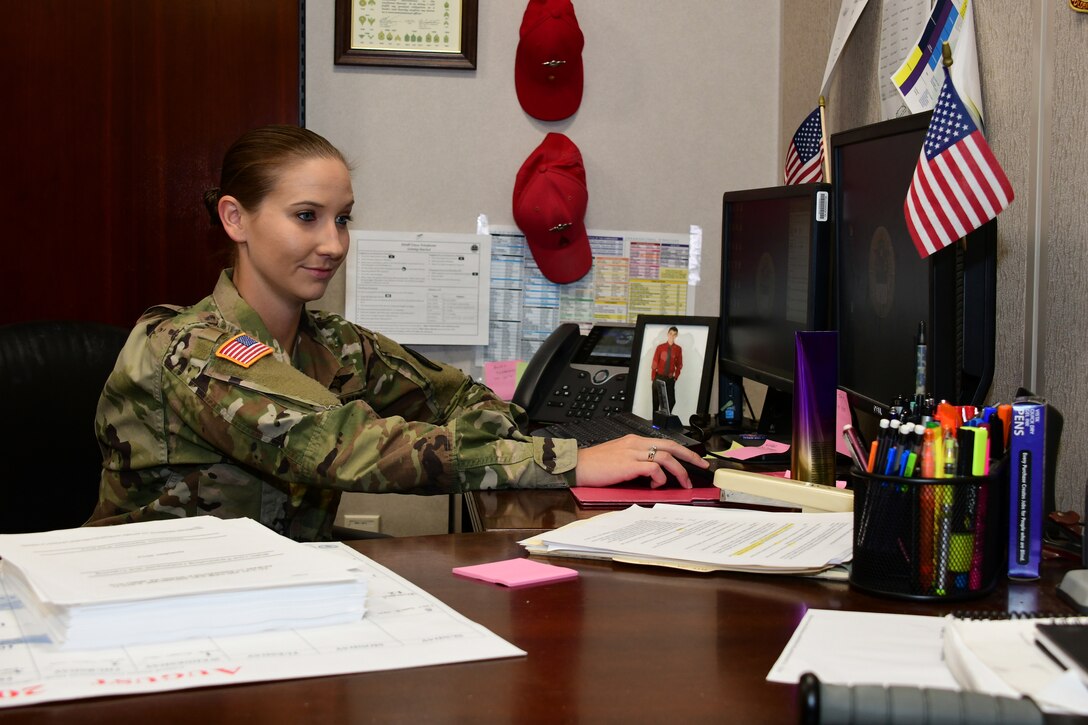 Distribution Staff Sergeant named Carlisle Barracks NCO of the Y