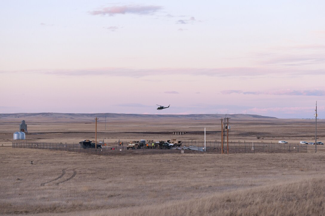 Members of the 341st Missile Wing and the 40th Helicopter Squadron practice a launch facility recapture during Global Thunder 19, Oct. 30, 2018, at Malmstrom Air Force Base, Mont.