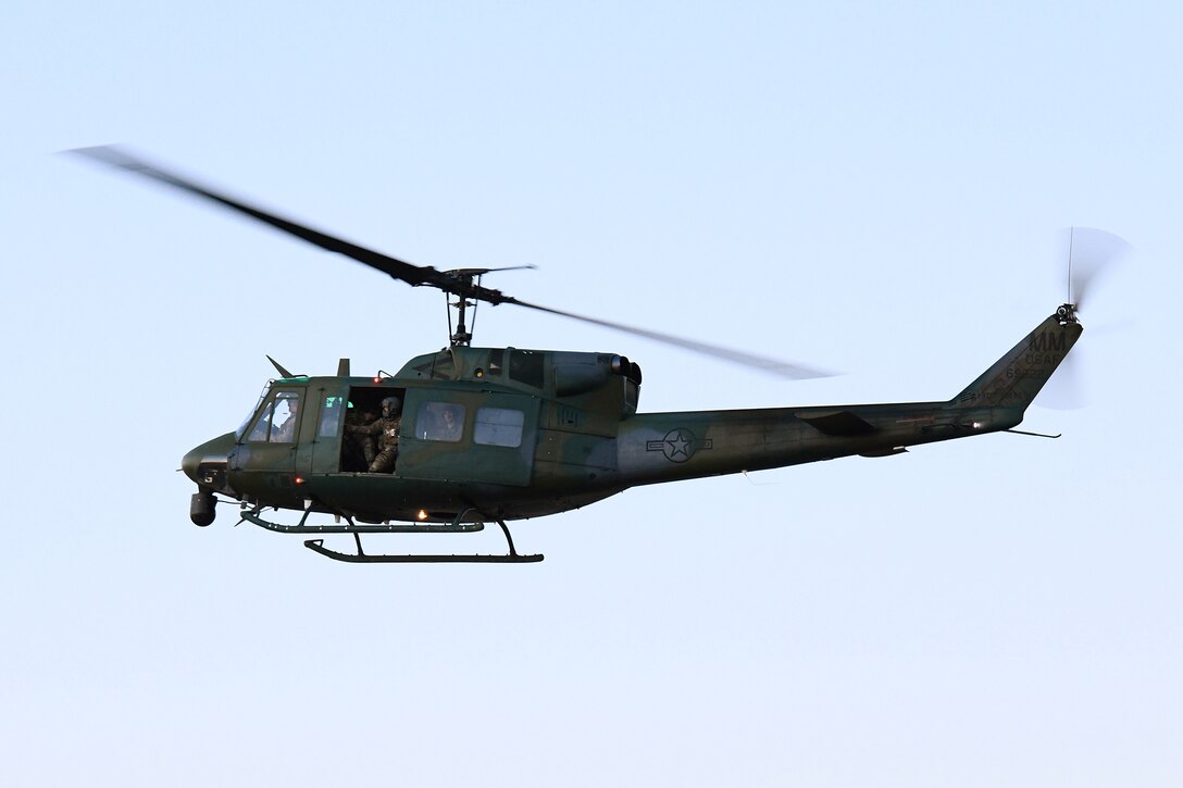 The 40th Helicopter Squadron supports the 341st Security Forces Group as they practice a launch facility recapture during Global Thunder 19, Oct. 30, 2018, at Malmstrom Air Force Base, Mont.
