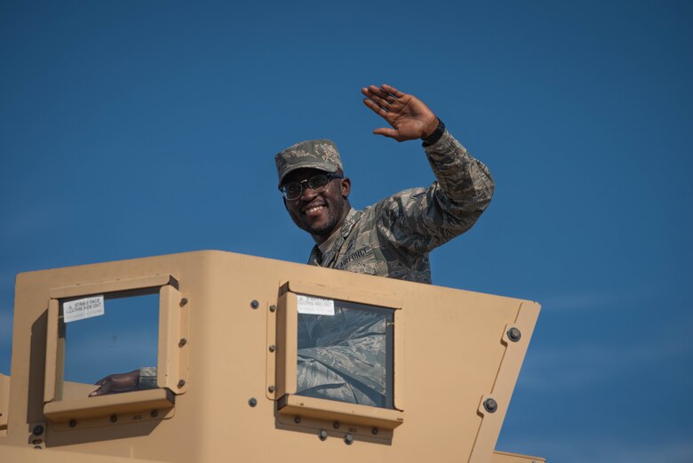 Kadena hosts Veteran's Day Parade